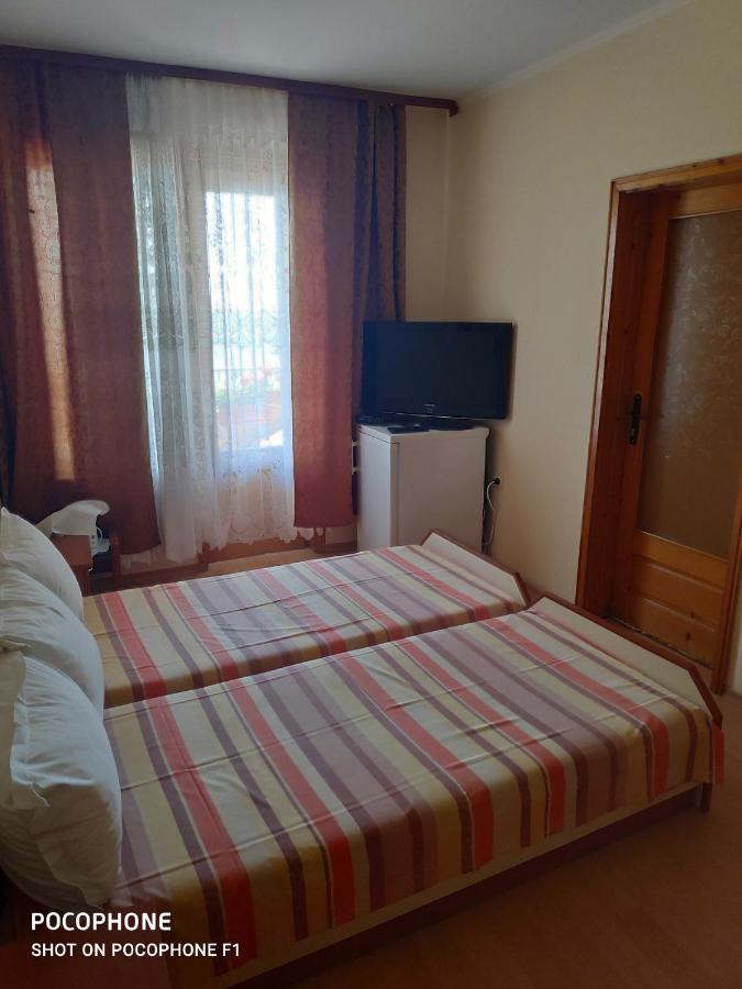Homestay Kostadinov Pomorie Exterior foto