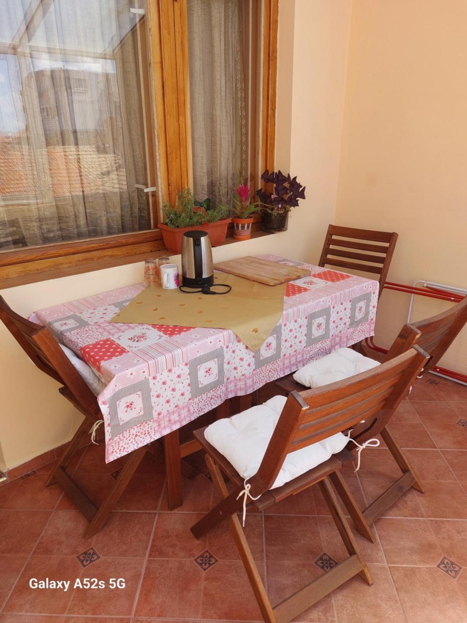 Homestay Kostadinov Pomorie Exterior foto