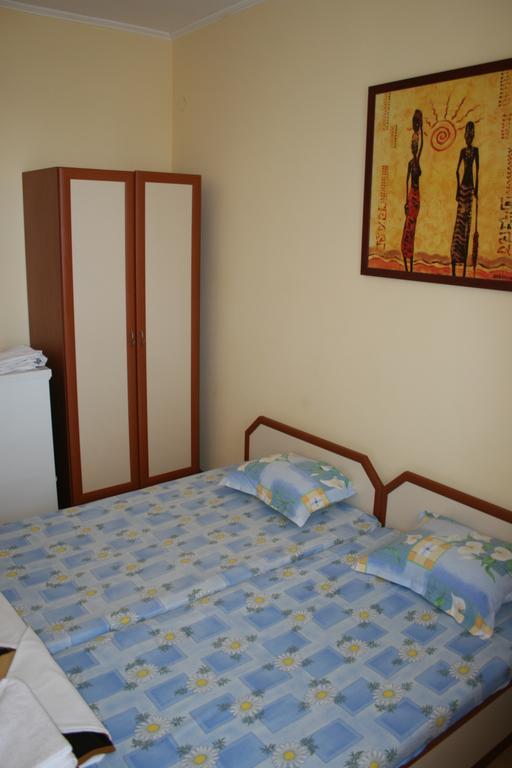Homestay Kostadinov Pomorie Exterior foto